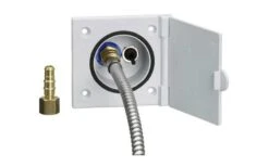 Reich Wassersteckdose 90x96mm