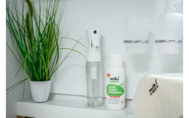 MikiGREEN Küche.Fenster.Bad & Boden. 300 Ml 3 MikiGREEN Küche.Fenster.Bad & Boden. 300 Ml